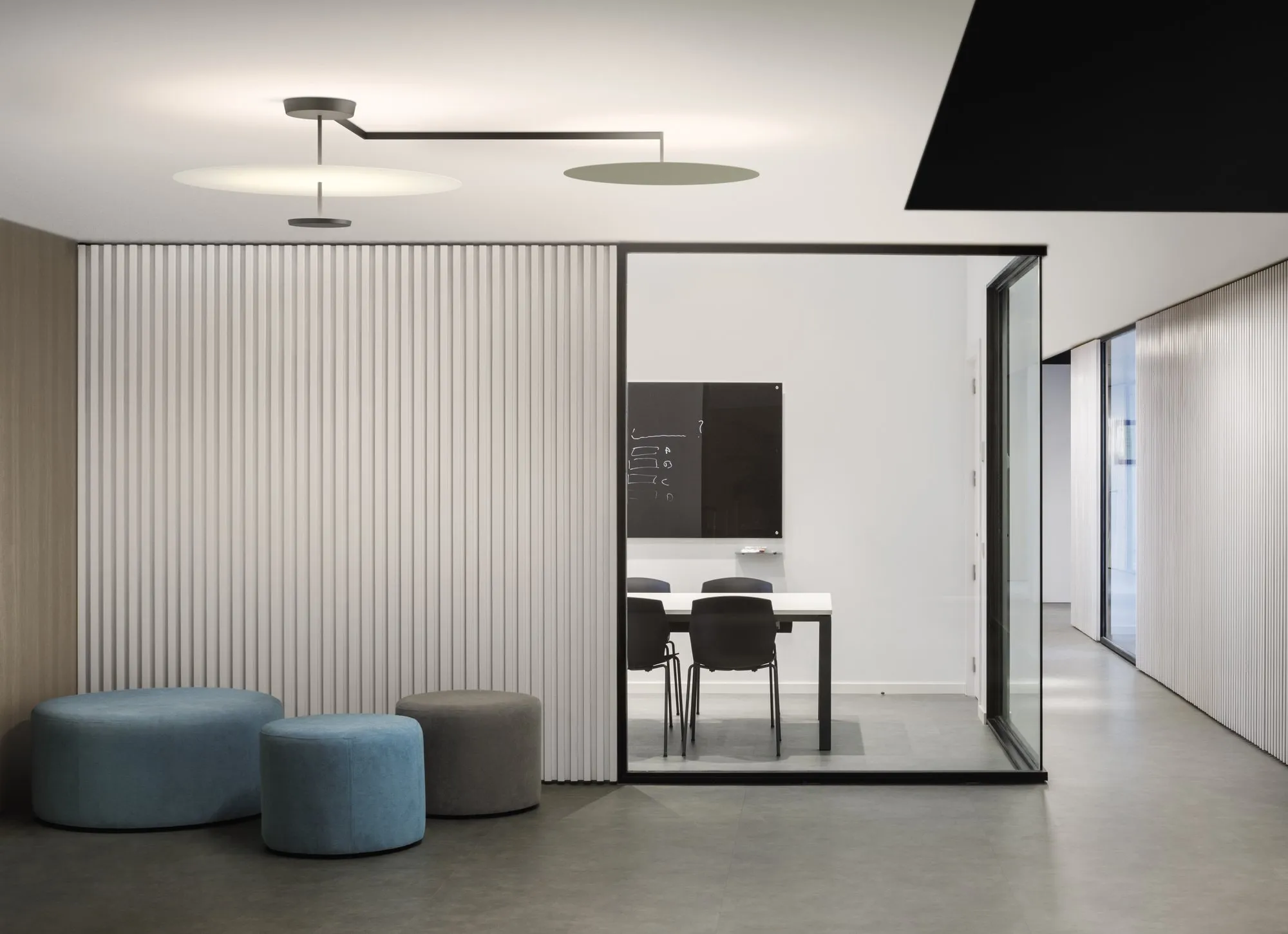 Flat Ceiling - Vibia w Mesmetric