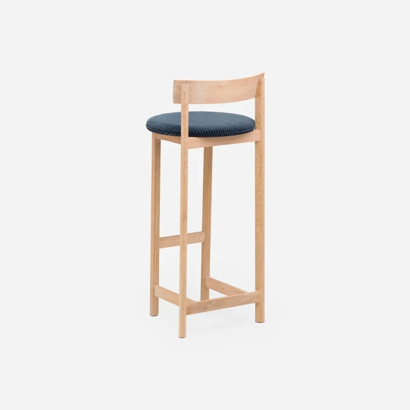 798P/T Petit Bar Stool - De La Espada w Mesmetric