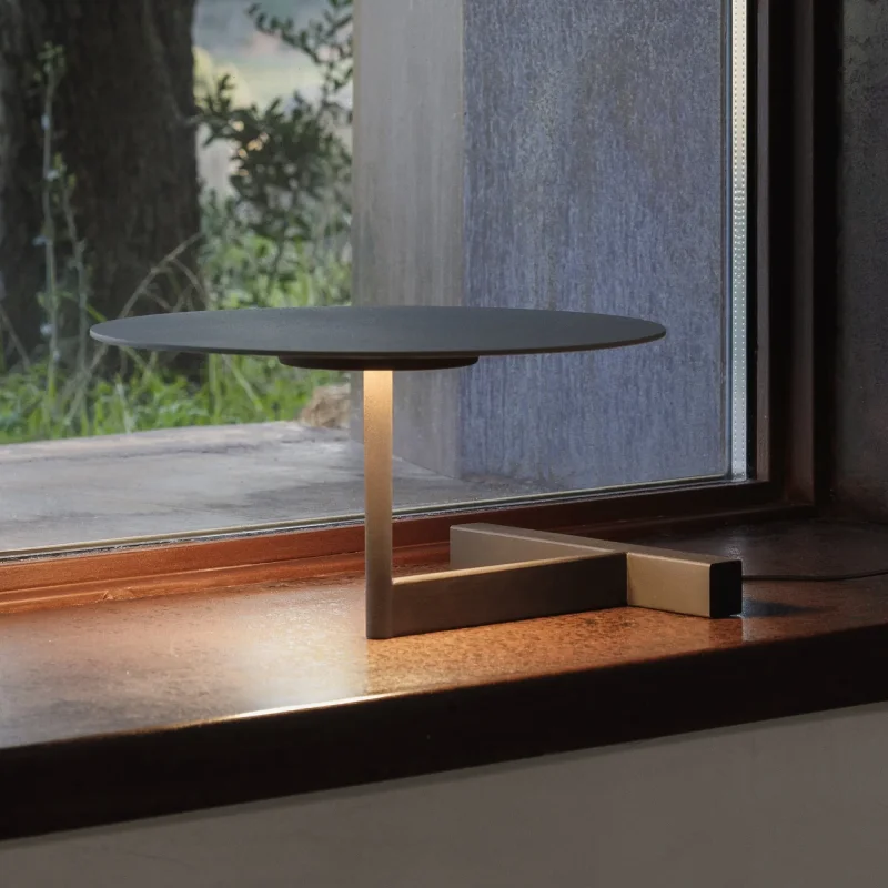 Flat Table 5965 - Vibia w Mesmetric