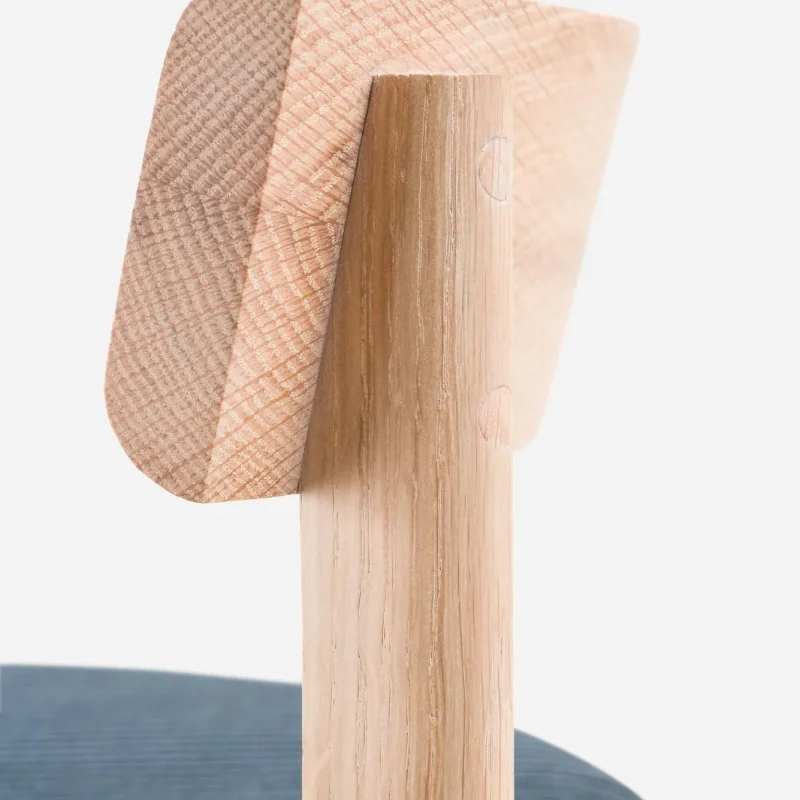 798P/T Petit Bar Stool - De La Espada w Mesmetric