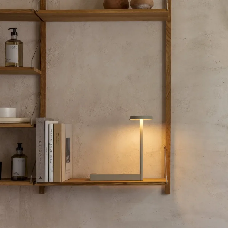 Flat Table 5970 - Vibia w Mesmetric