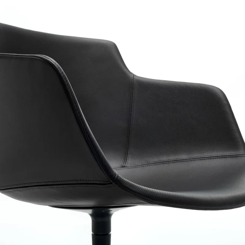 Flow Slim Leather Central Leg – MDF Italia at Mesmetric