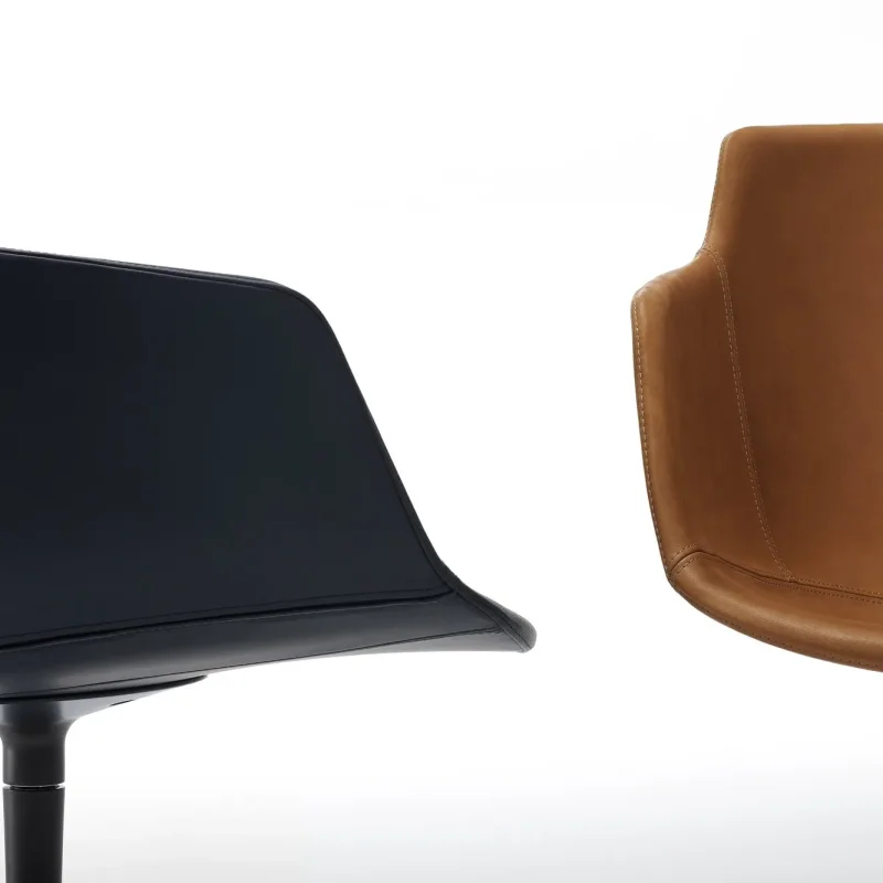 Flow Slim Leather Central Leg – MDF Italia at Mesmetric