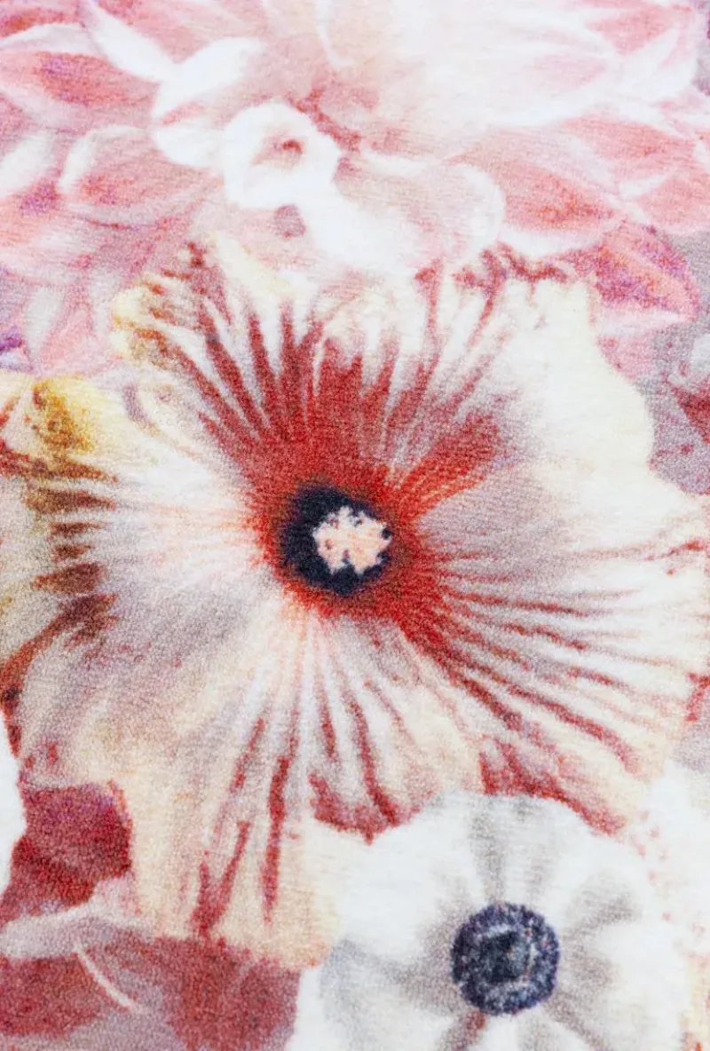 Flowergarden – Moooi Carpets at Mesmetric