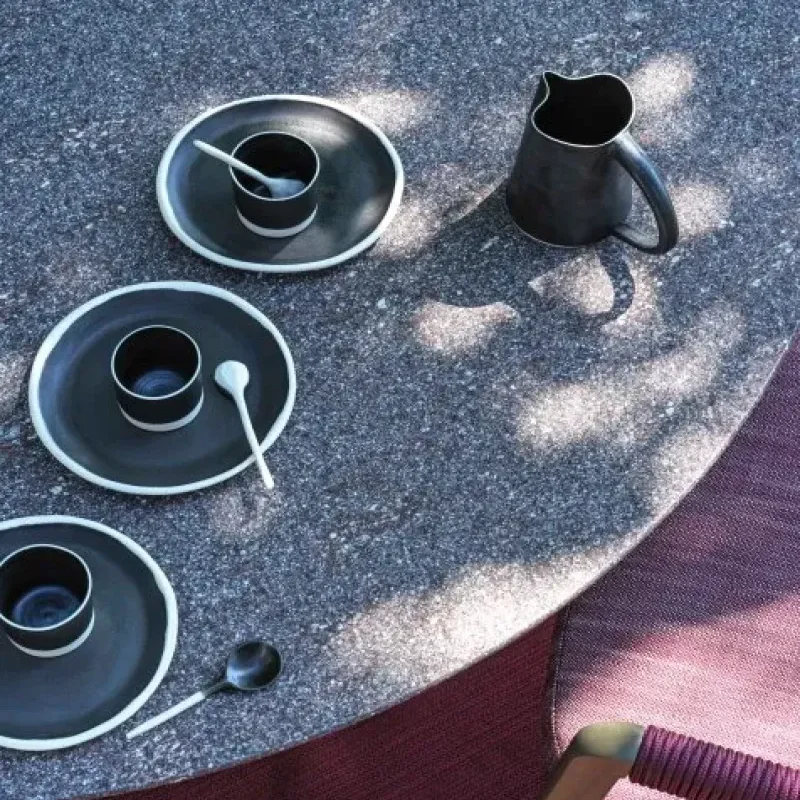 Fly Round Outdoor - Flexform w Mesmetric