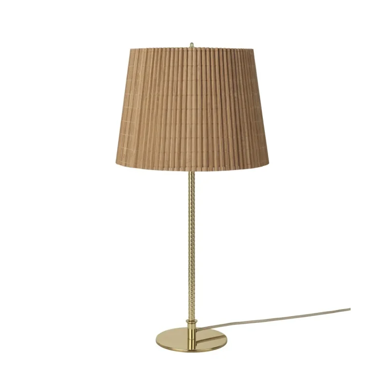 9205 table - Gubi.dk w Mesmetric