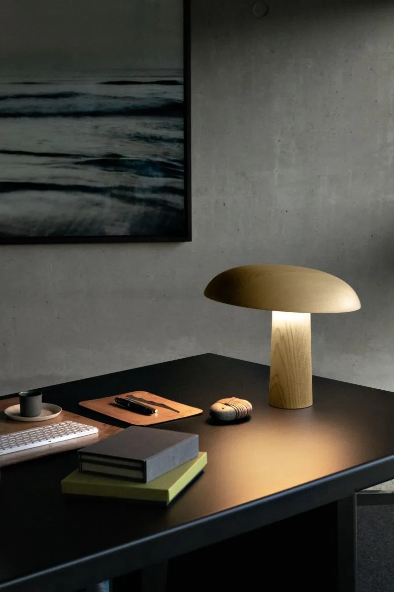 Forma Table Lamp - ClassiCon w Mesmetric