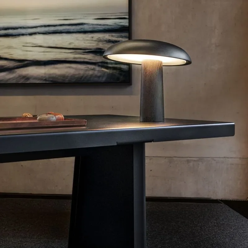 Forma Table Lamp - ClassiCon w Mesmetric