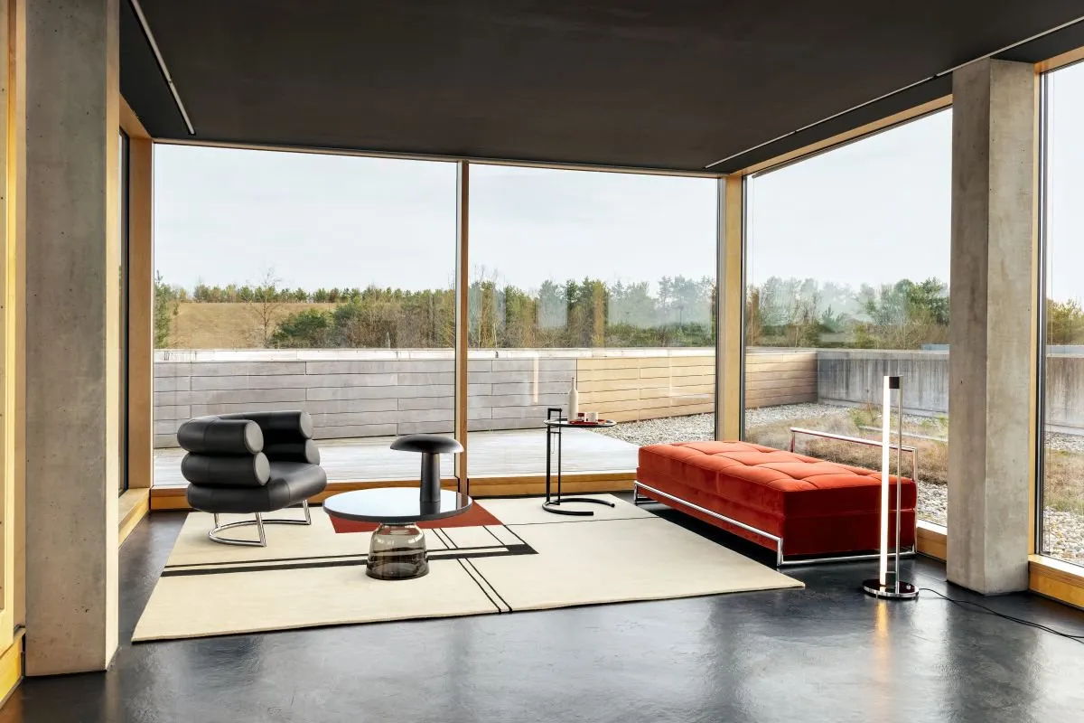 Forma Table Lamp - ClassiCon w Mesmetric