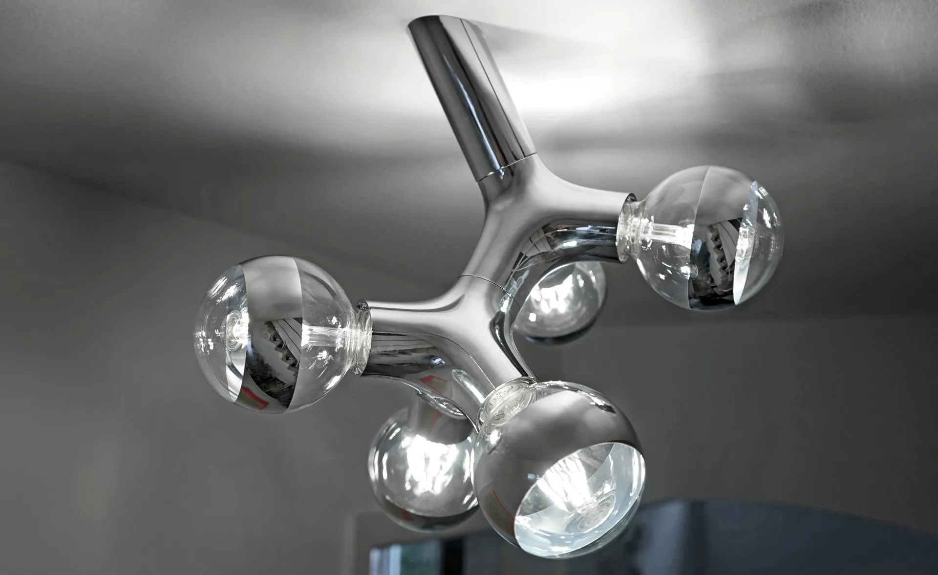 DNA ceiling – Next at Mesmetric