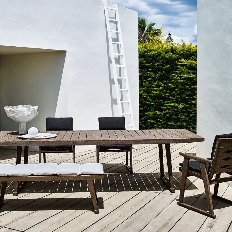Gio Outdoor – B&B Italia Outdoor at Mesmetric