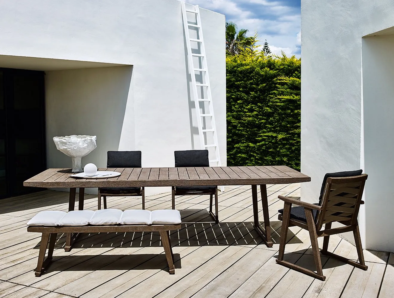 Gio Outdoor – B&B Italia Outdoor at Mesmetric