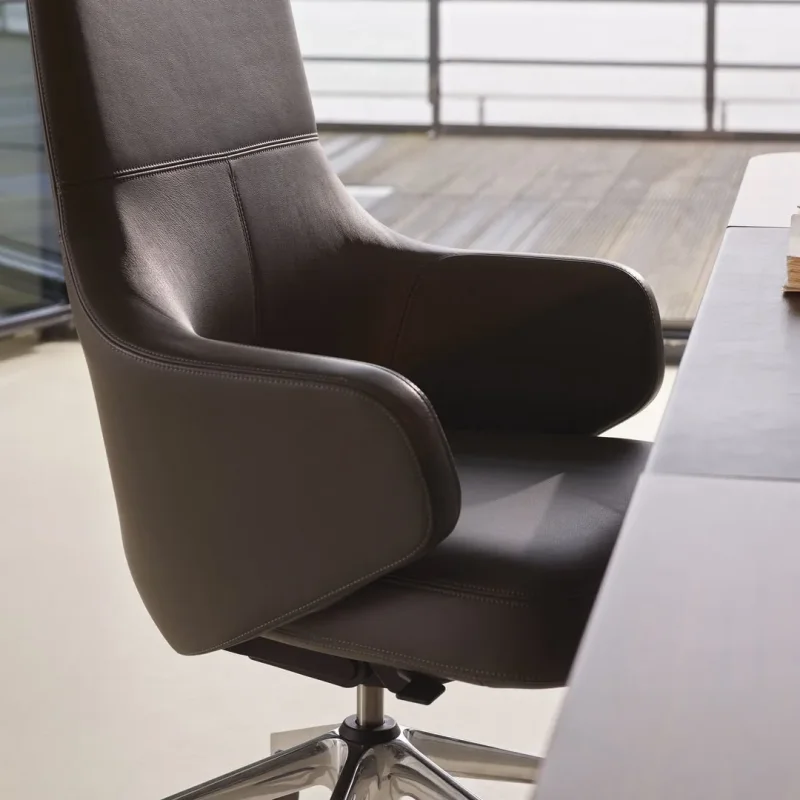 Grand Executive High Back - Vitra w Mesmetric