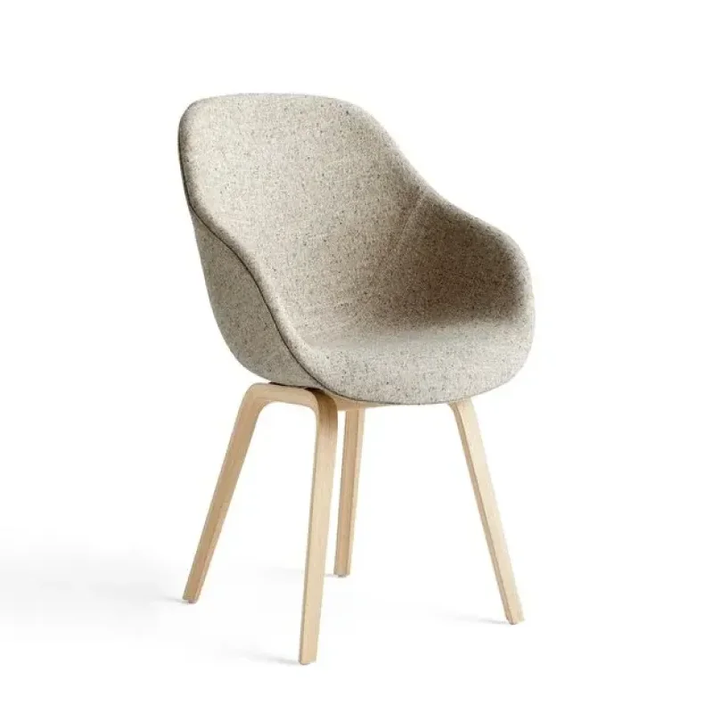 About A Chair AAC 123 – Hay at Mesmetric