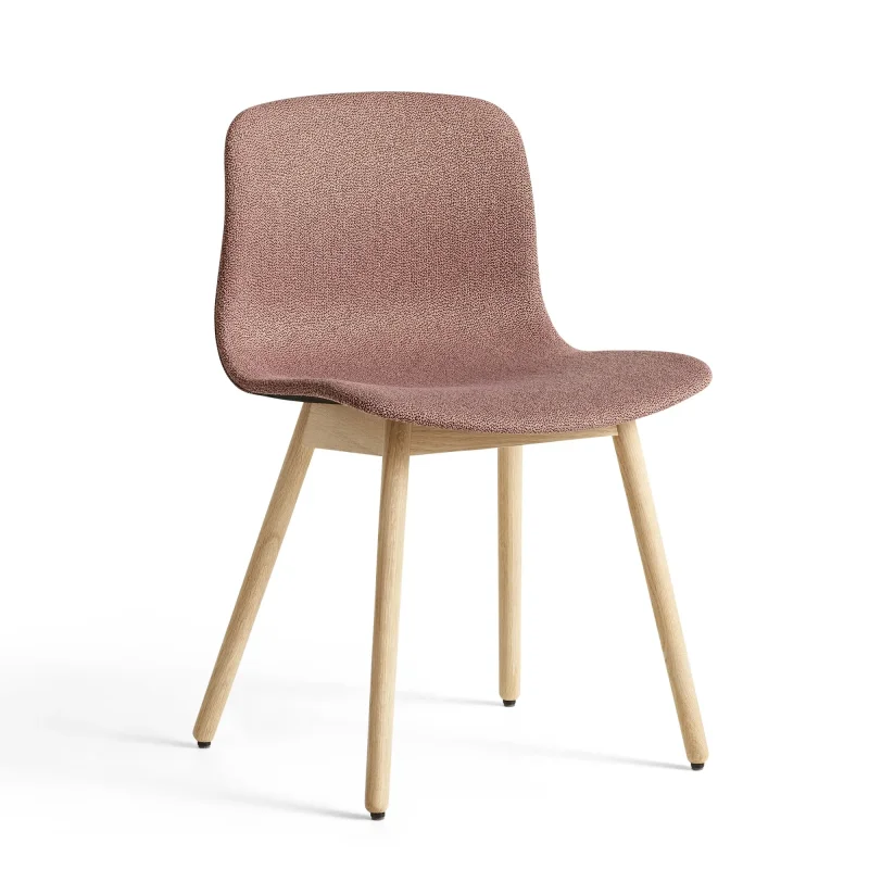 About A Chair AAC 13 – Hay at Mesmetric
