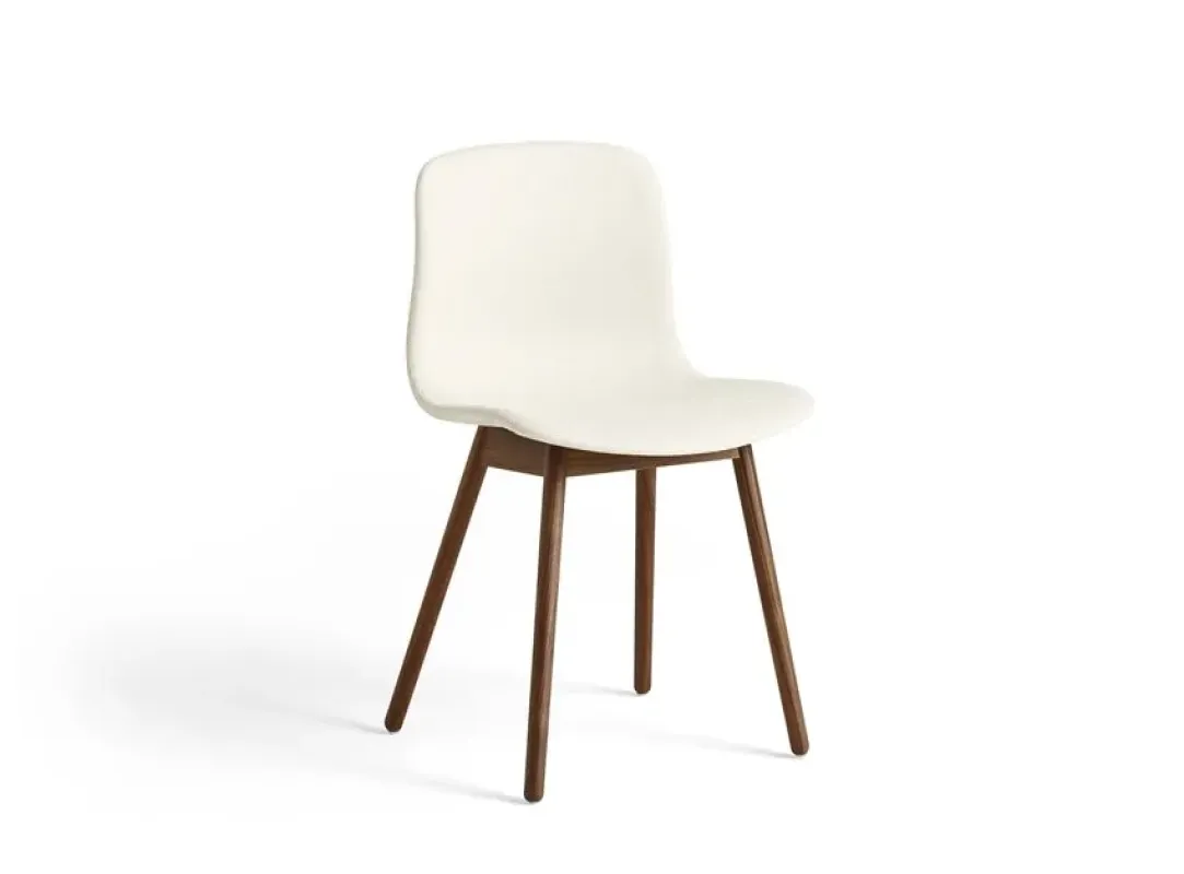 About A Chair AAC 13 Walnut - Hay w Mesmetric