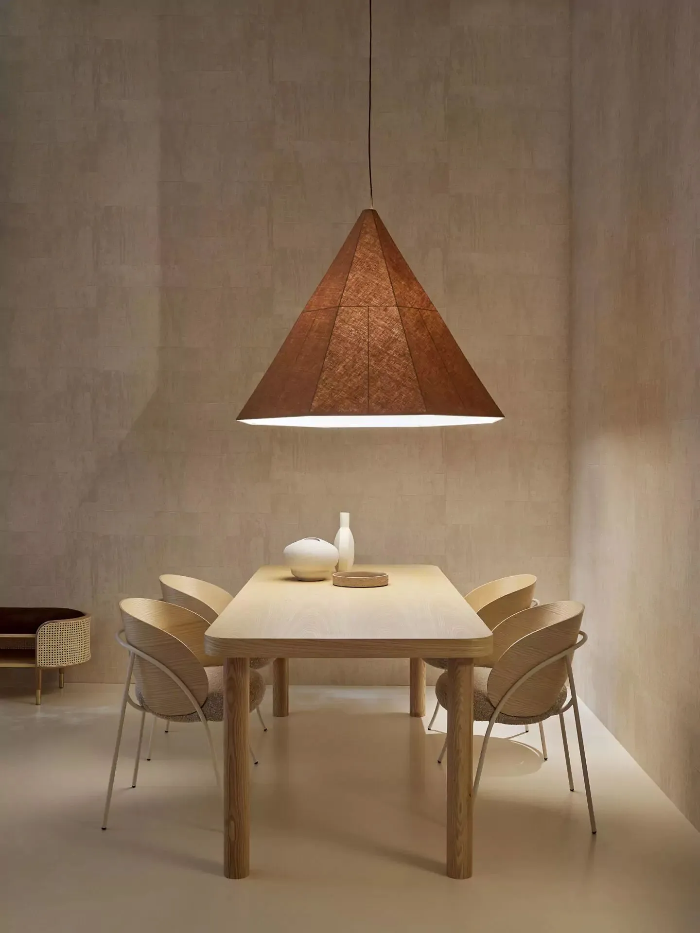 Hagu - Gebrüder Thonet Vienna w Mesmetric