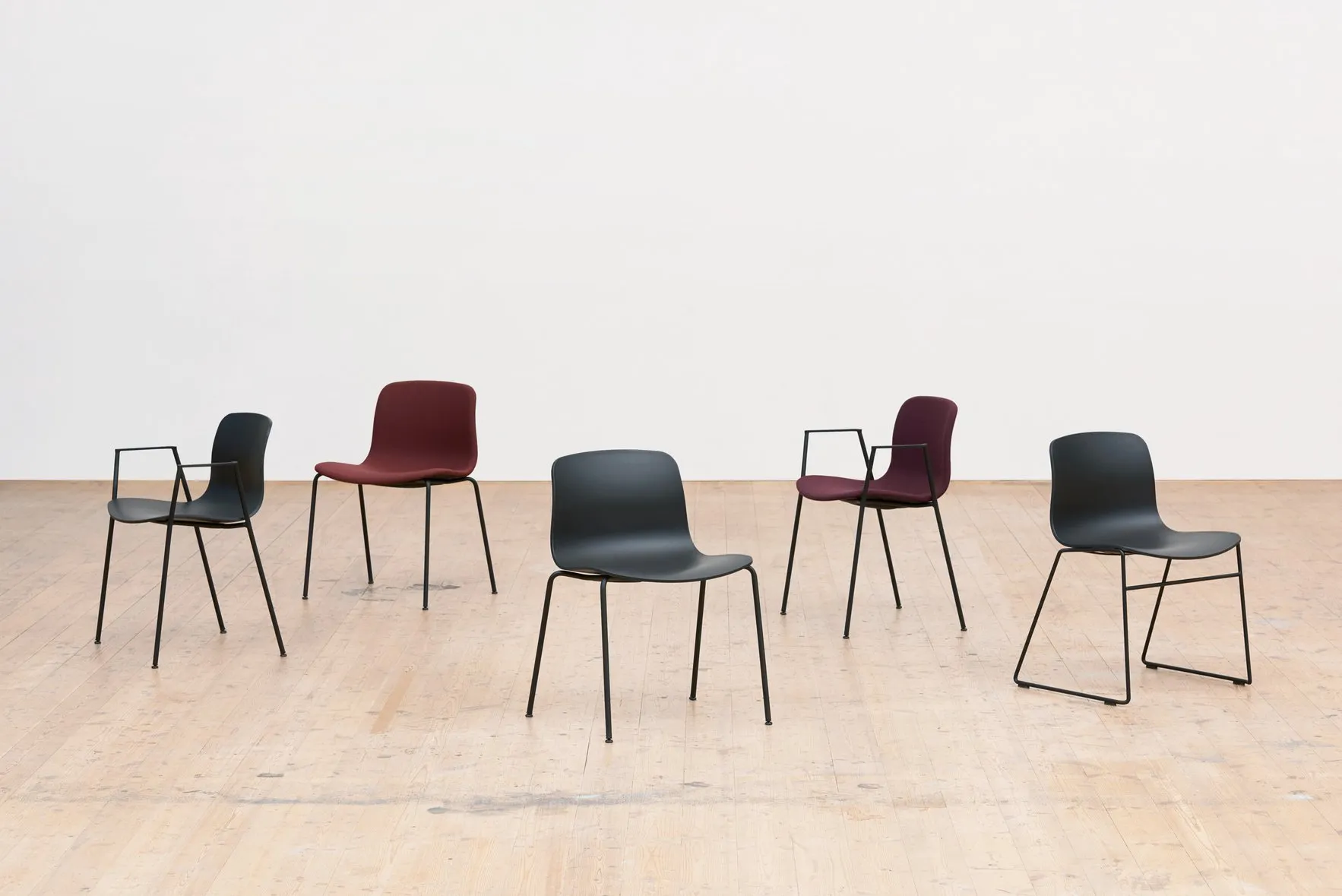 About A Chair AAC 17 – Hay at Mesmetric