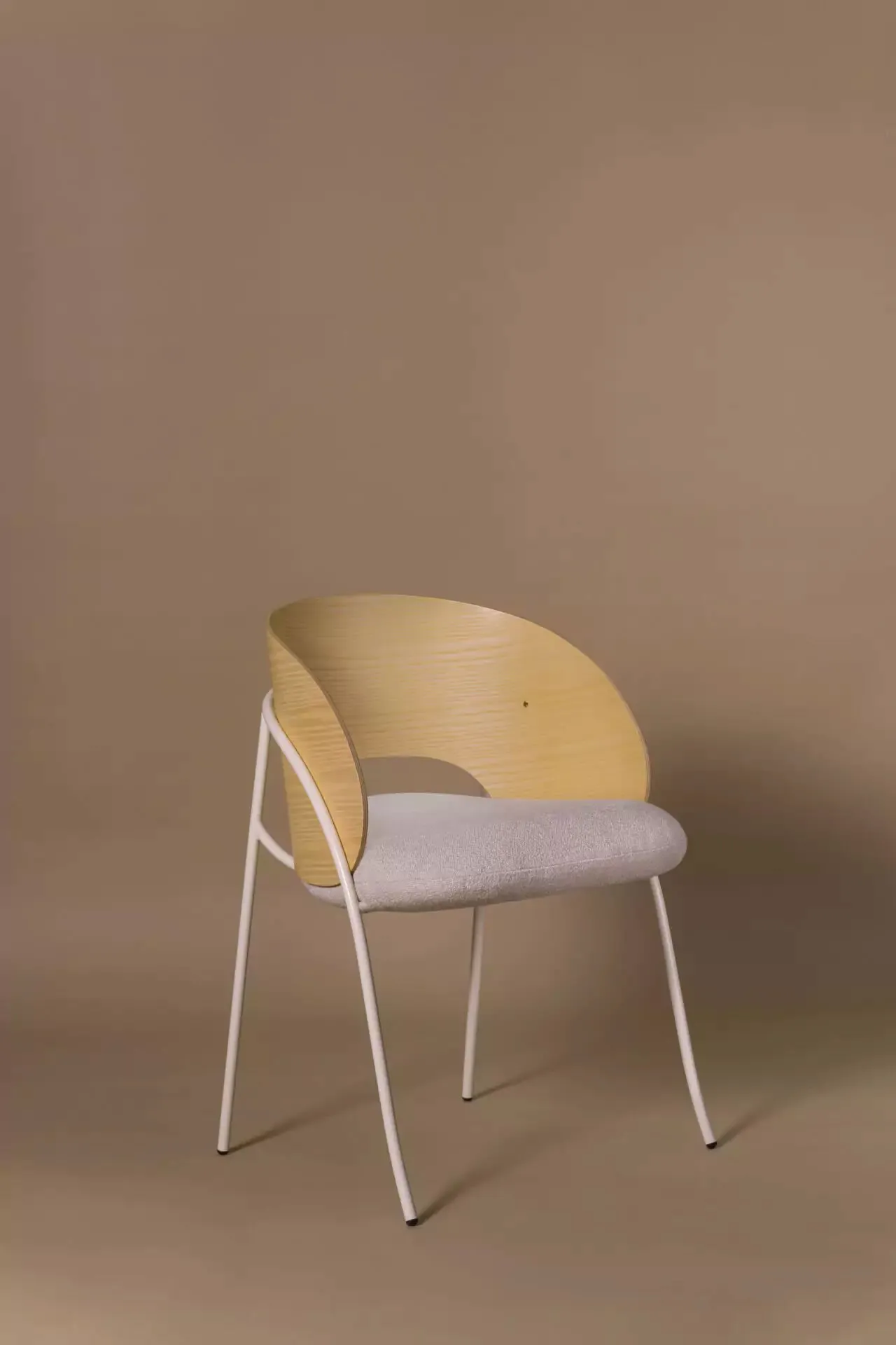 Hagu - Gebrüder Thonet Vienna w Mesmetric