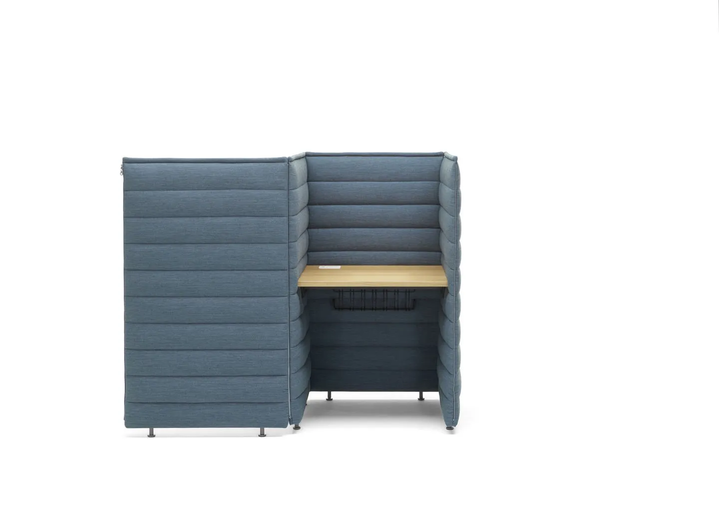 Alcove Plus Desk - Vitra w Mesmetric