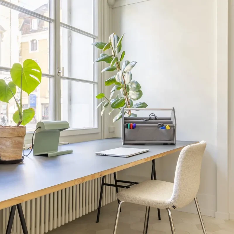 Hal Soft Tube - Vitra w Mesmetric