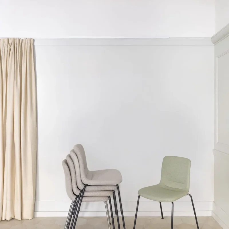 Hal Soft Tube - Vitra w Mesmetric