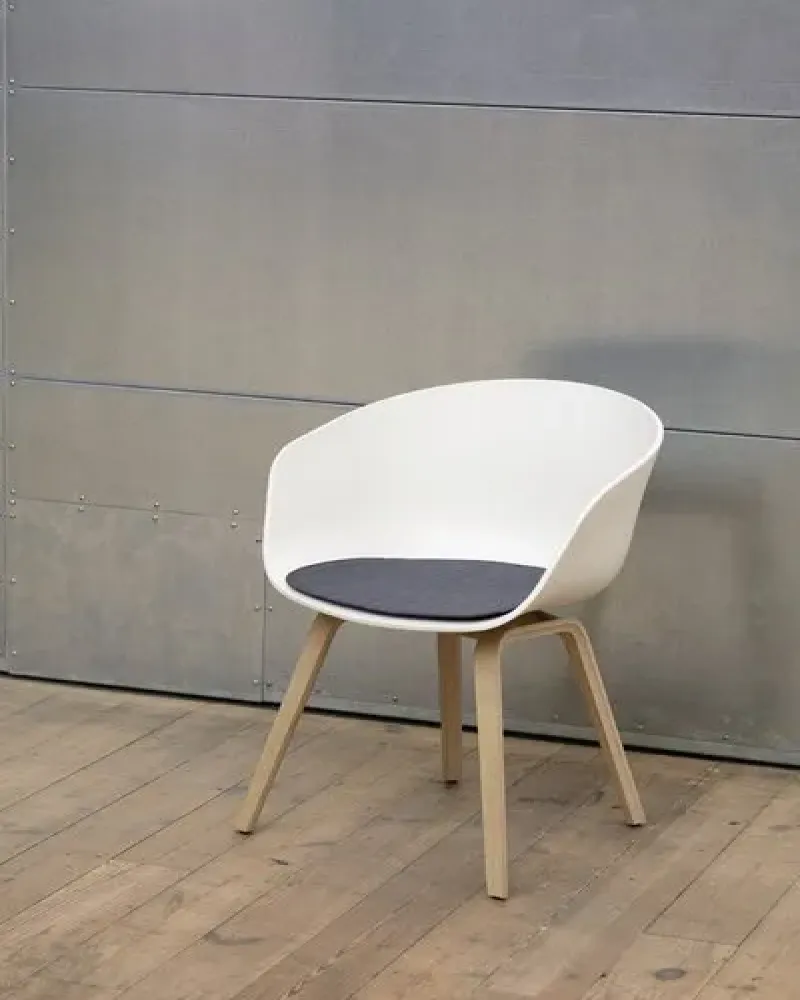 About A Chair AAC 22 Seat Cushion – Hay at Mesmetric