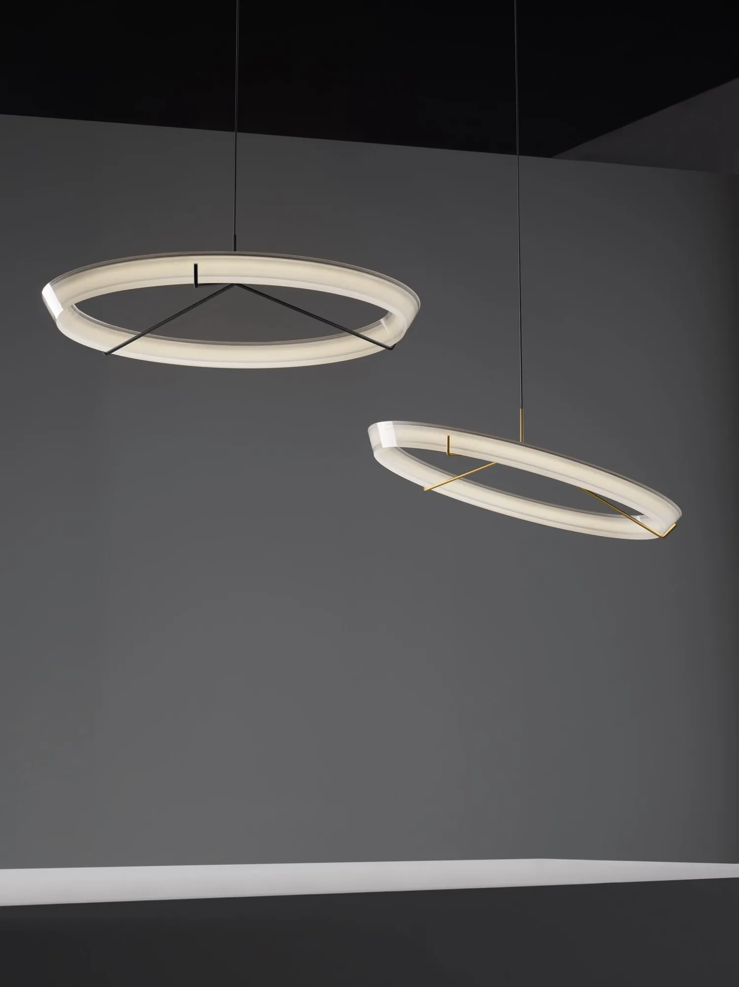 Halo Jewel 2350 - Vibia w Mesmetric
