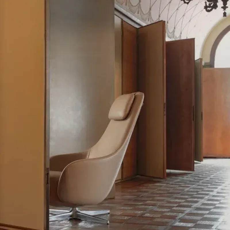 Harbor Laidback – B&B Italia at Mesmetric