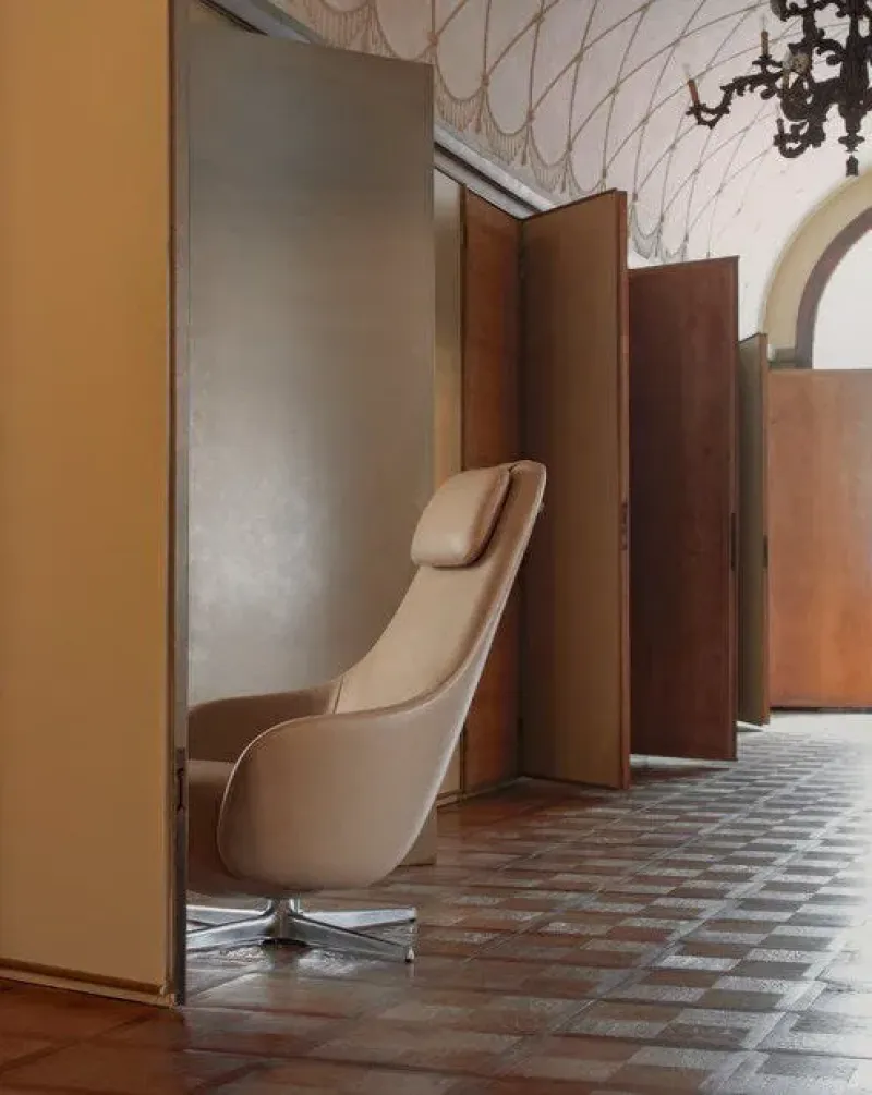 Harbor Laidback – B&B Italia at Mesmetric