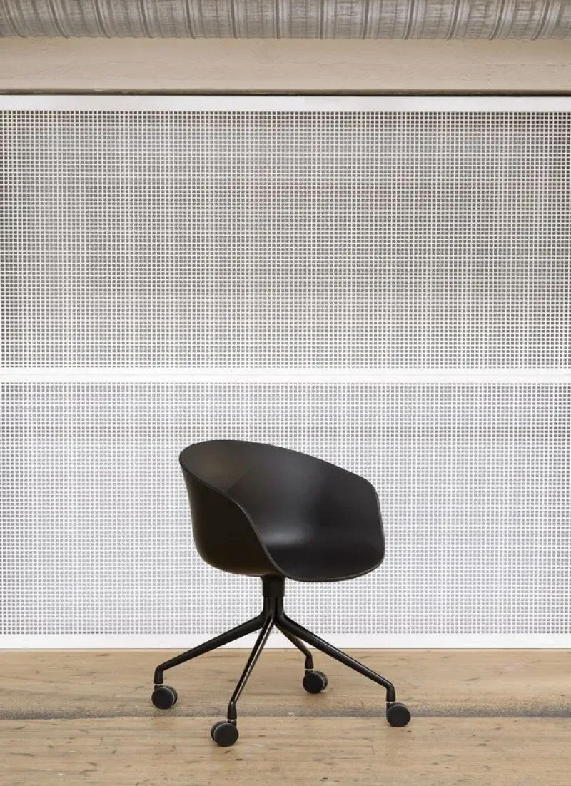 About A Chair AAC 24 – Hay at Mesmetric
