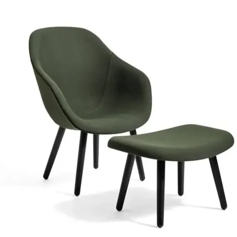 About A Lounge AAL 82, 92 - Hay w Mesmetric