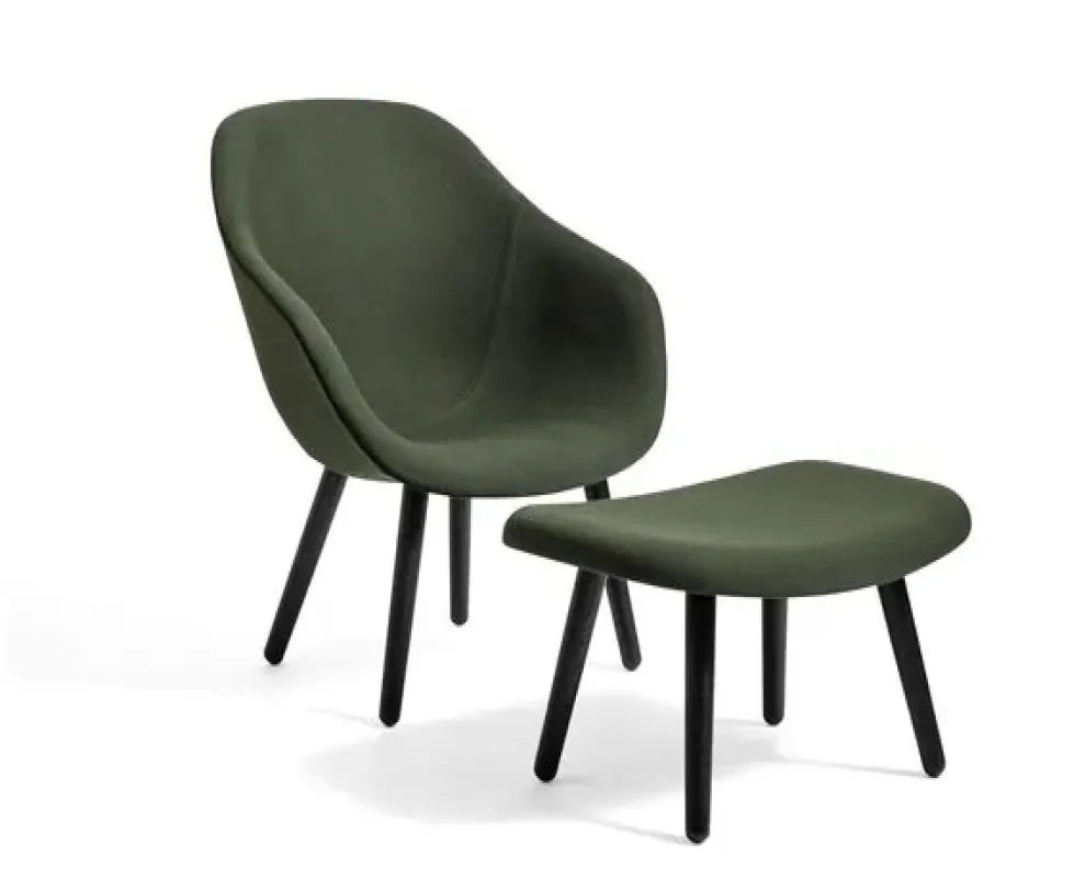 About A Lounge AAL 82, 92 - Hay w Mesmetric
