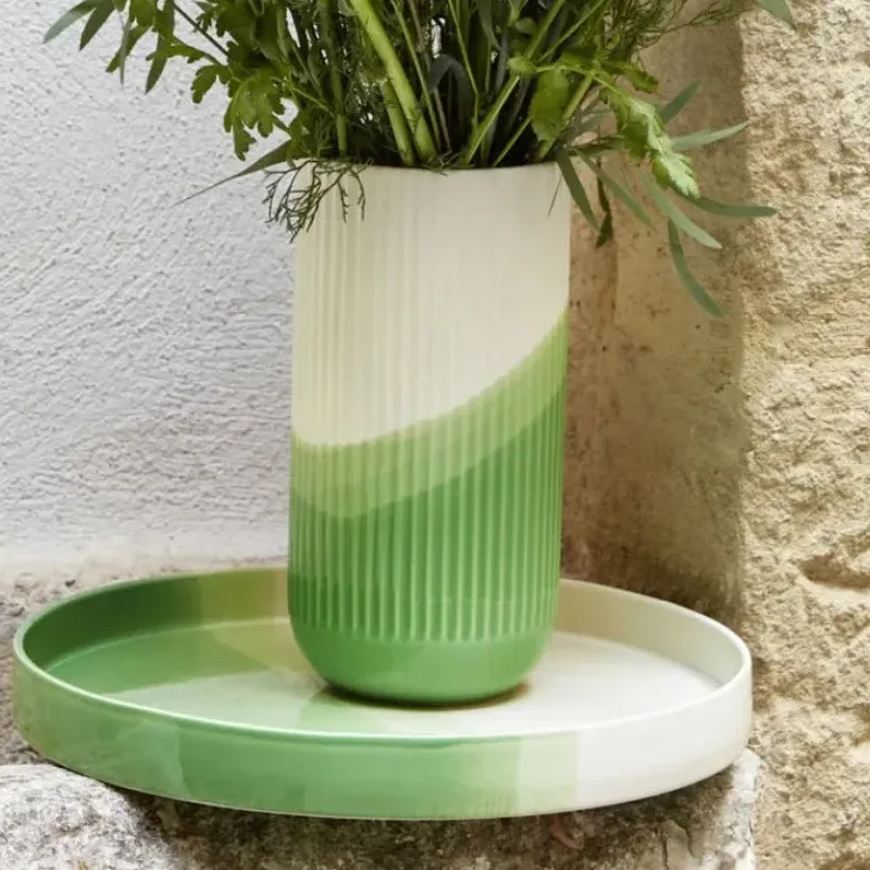 Herringbone Vessels - Tray - Vitra w Mesmetric