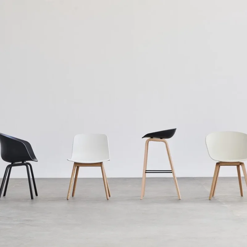 About A Stool AAS 32 - Hay w Mesmetric