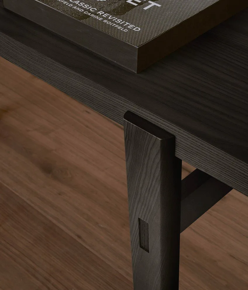Home Hotel Desk – Poliform at Mesmetric