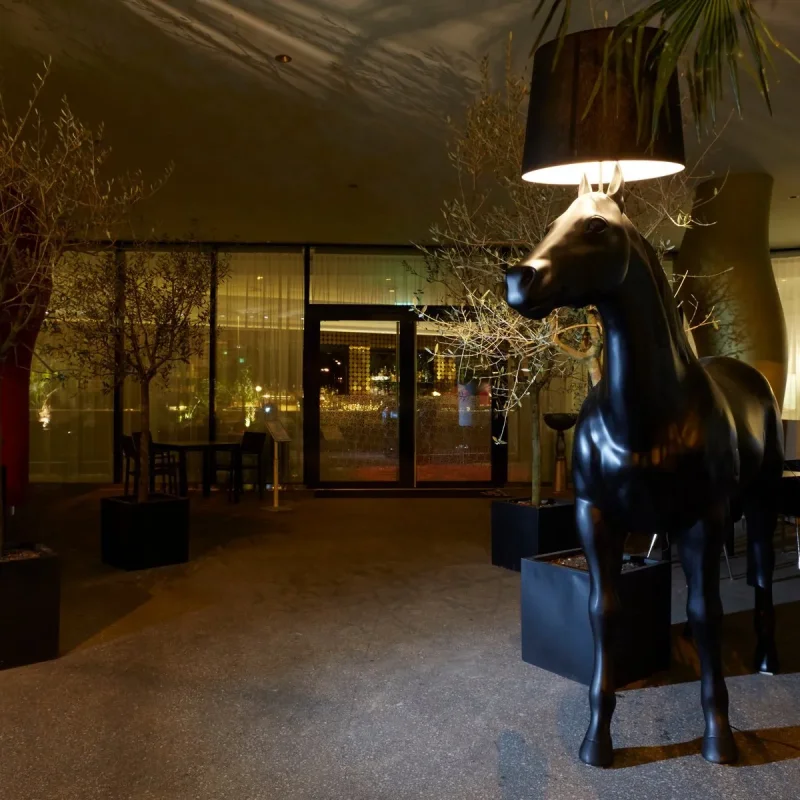Horse Lamp – Moooi at Mesmetric