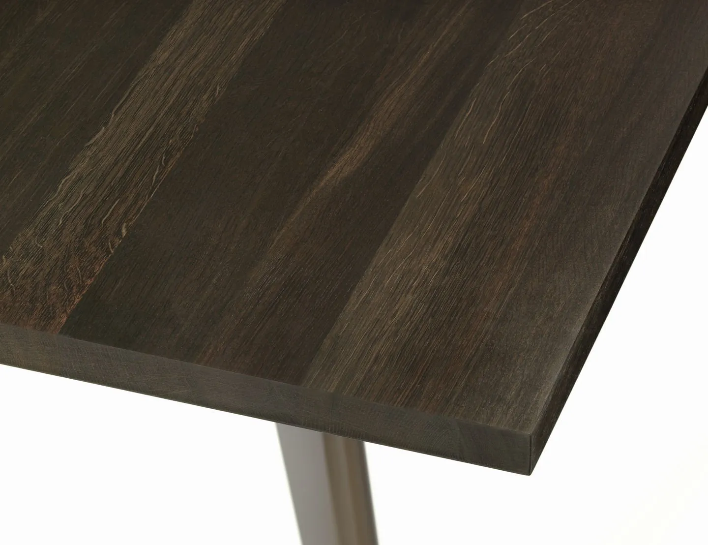 EM Oiled – Vitra at Mesmetric