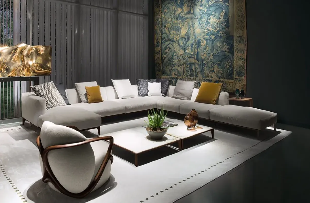 Hug – Giorgetti at Mesmetric