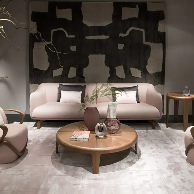 Hug – Giorgetti at Mesmetric
