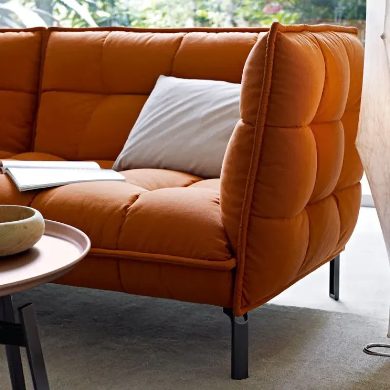 Husk – B&B Italia at Mesmetric