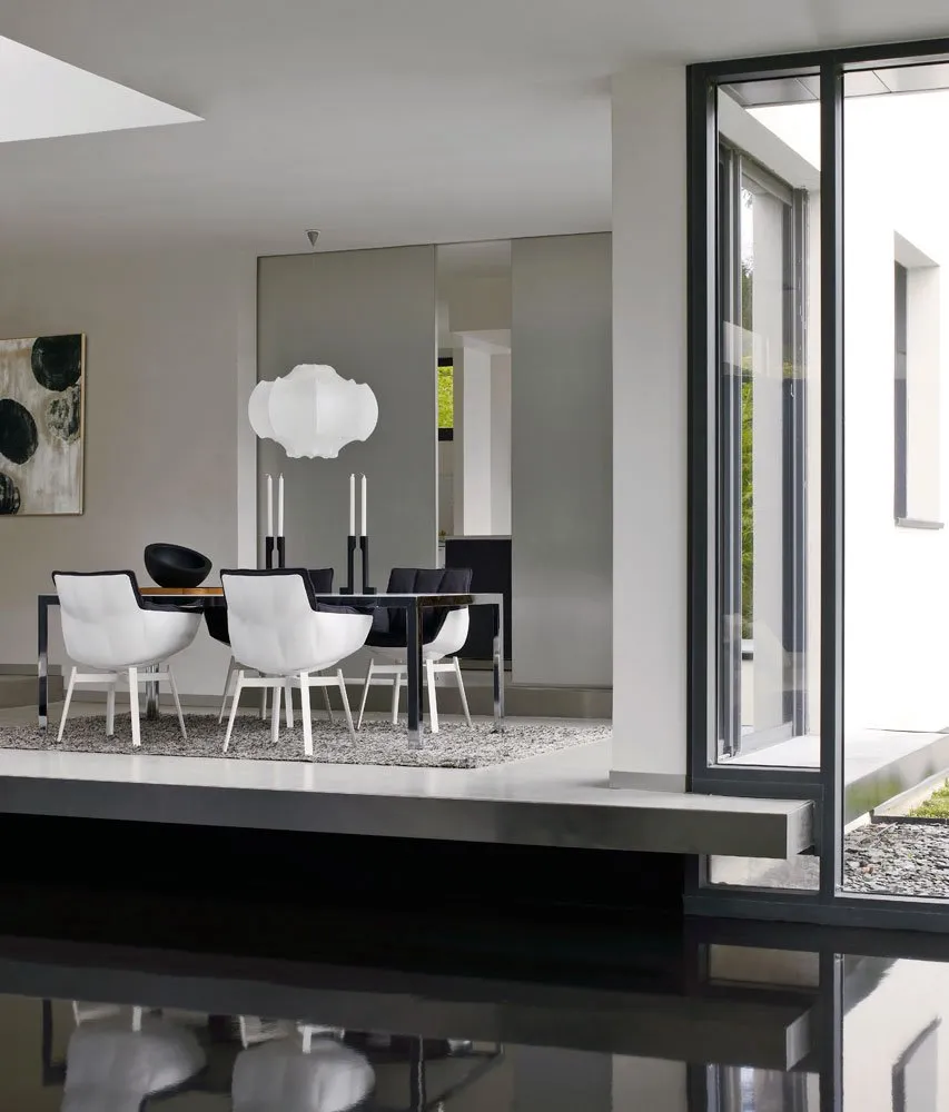Husk - B&B Italia w Mesmetric