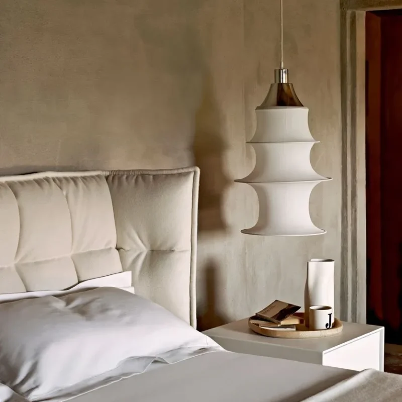 Husk – B&B Italia at Mesmetric