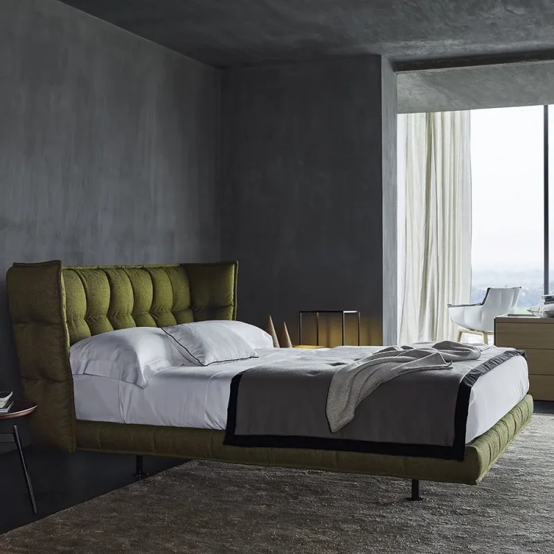 Husk – B&B Italia at Mesmetric