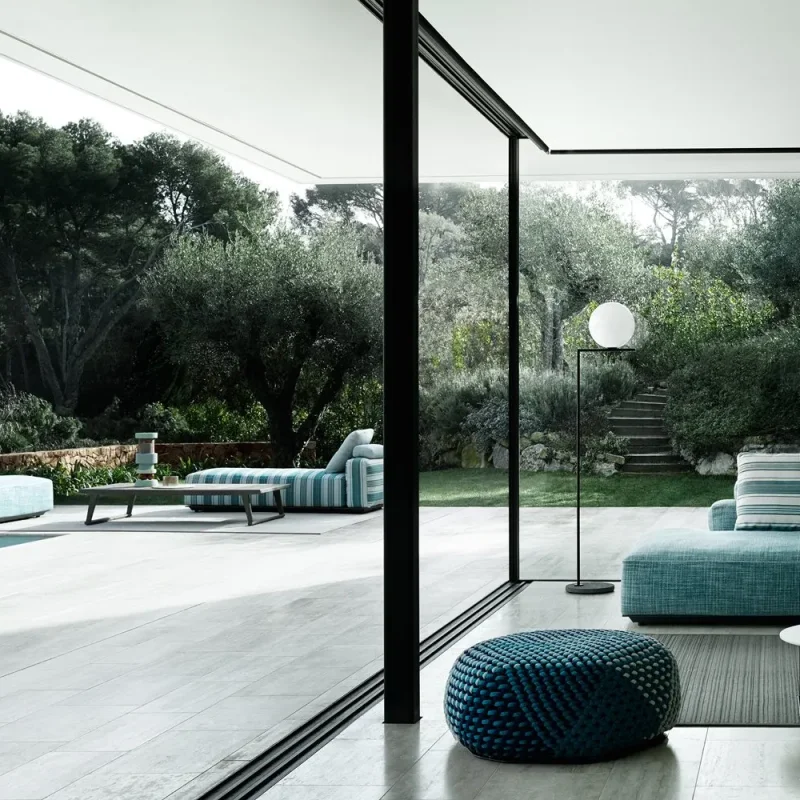 Hybrid Outdoor - B&B Italia Outdoor w Mesmetric