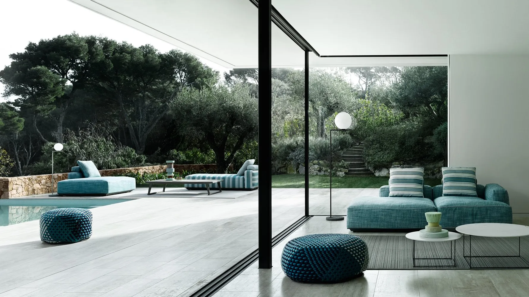 Hybrid Outdoor - B&B Italia Outdoor w Mesmetric