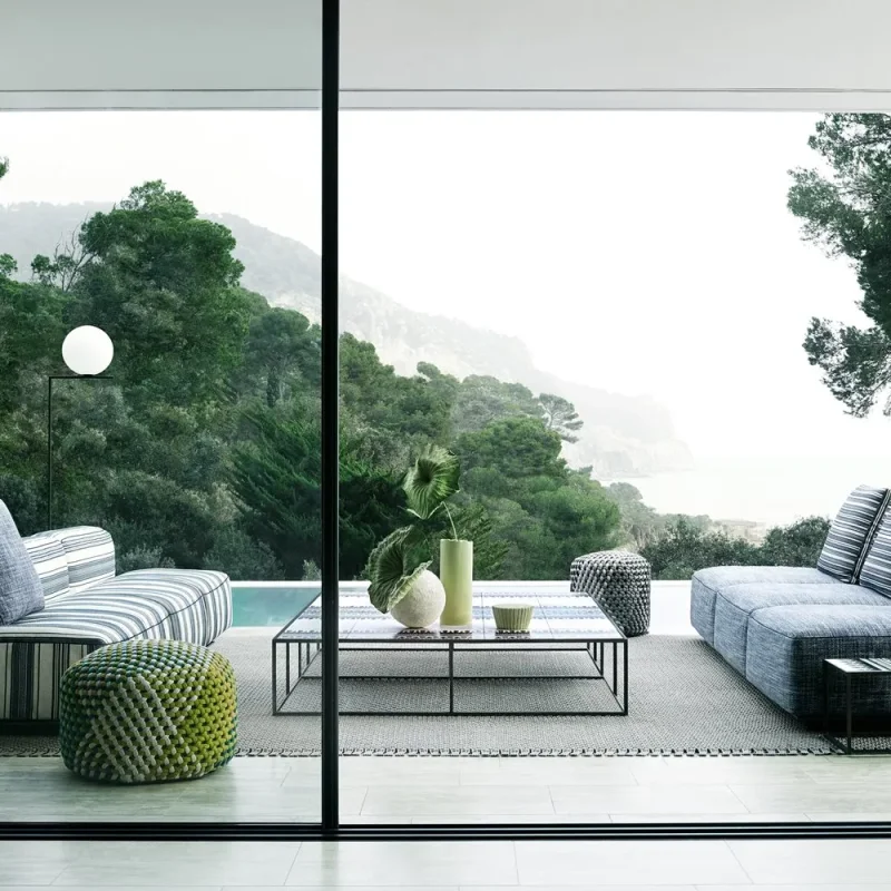 Hybrid Outdoor - B&B Italia Outdoor w Mesmetric