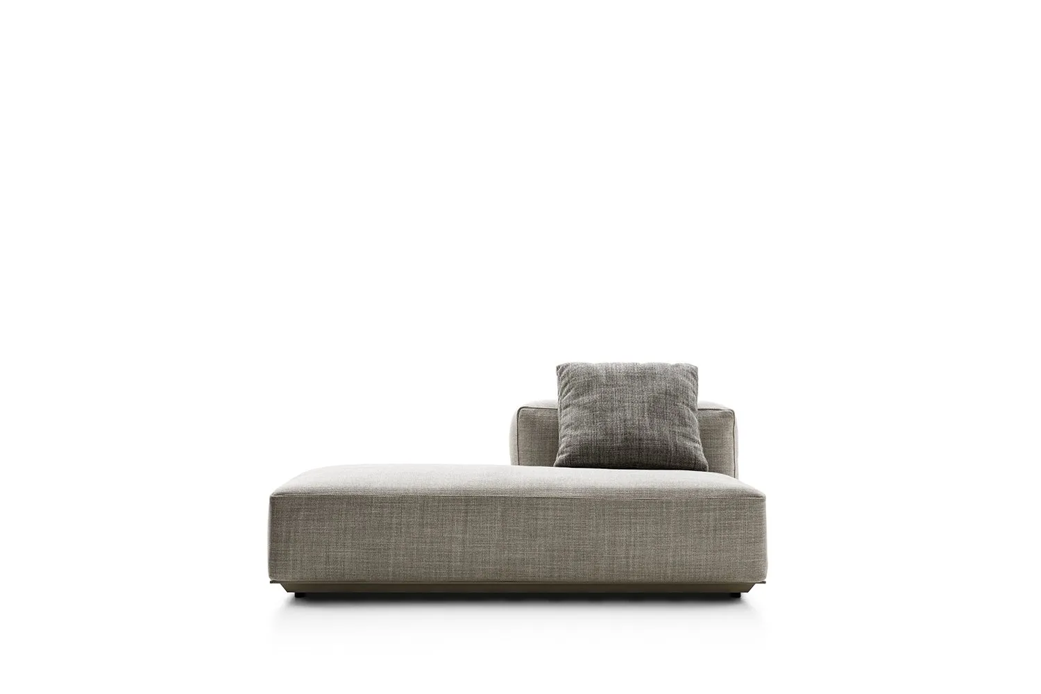 Hybrid Outdoor - B&B Italia Outdoor w Mesmetric