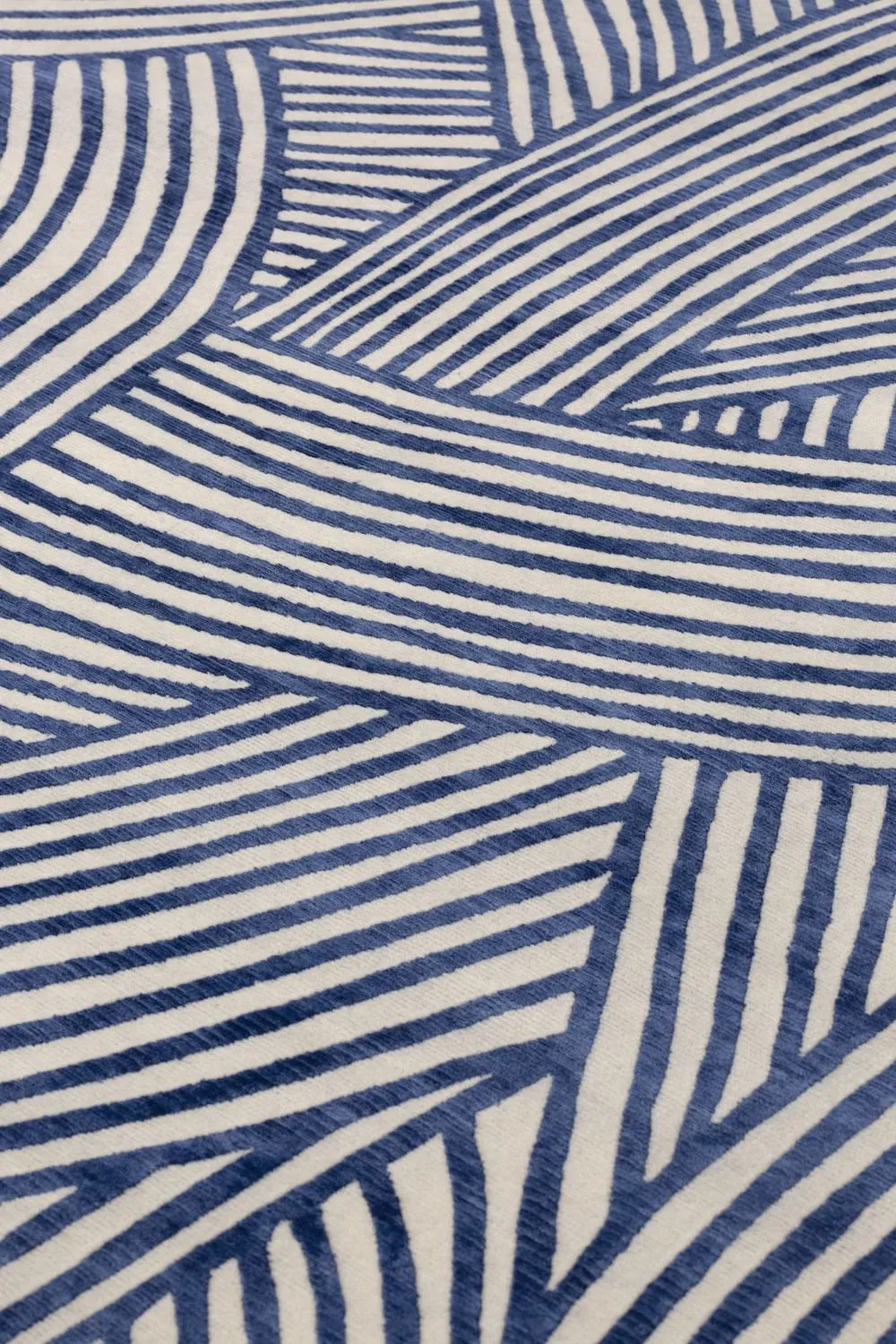 Inky Dhow – CC-Tapis at Mesmetric