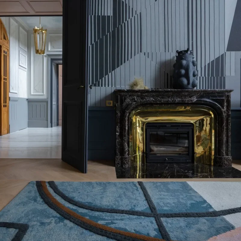 Interior With Table - CC-Tapis w Mesmetric